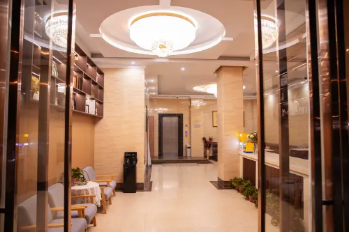 西平艾米觀影飯店