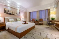 雲南迦南温泉酒店 鄰近翠火植物科學藝術珠寶展示廳（雲紡東南亞商城店）的酒店