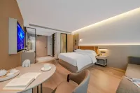 Jiu Long Yi Ping Hotels in Hezhang