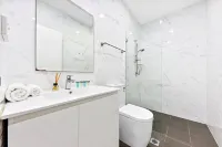 Burwood 1Br studio nearTrain Station/Shopping