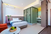 Yuecheng Film and Television Intelligent Hotel (Dali High speed Railway Station Branch)