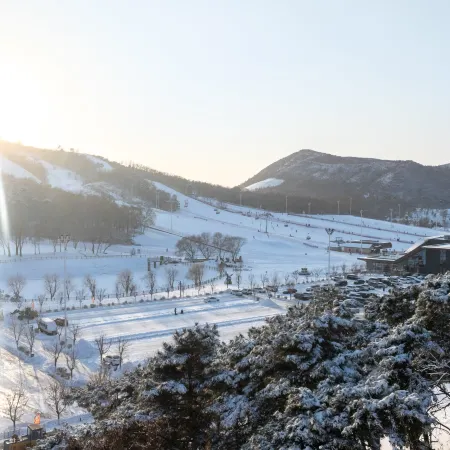 Guanshan Su Homestay (Northeast Asia Ski Resort Branch)
