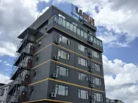 U Hotel