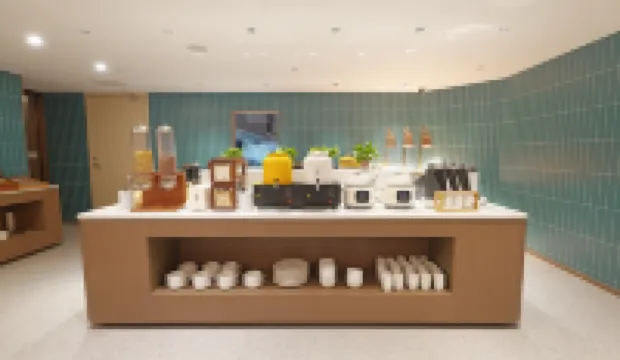 Muya Li Hotel (Nanjing Xinjiekou Subway Station Friendship Square Branch)