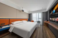 โรงแรมโมชังไลท์ลักซูรี่ ซิตี้วิวที (สถานีรถไฟซินหยาง) - บริการรถรับส่ง