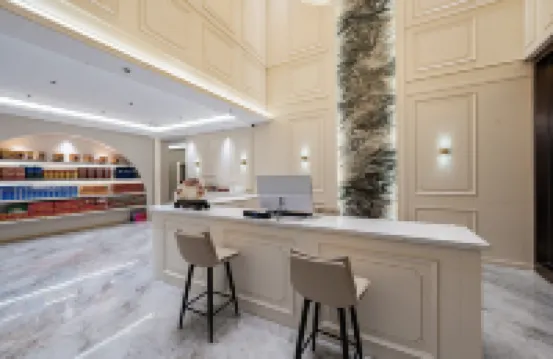 Tasong Sun Moon RIXI•VIEWINSUNMOONESCAPE Oxygen Supply View Hotel (Dukezong Ancient Town Branch)