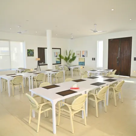 The Cove - Beach Resort & Club