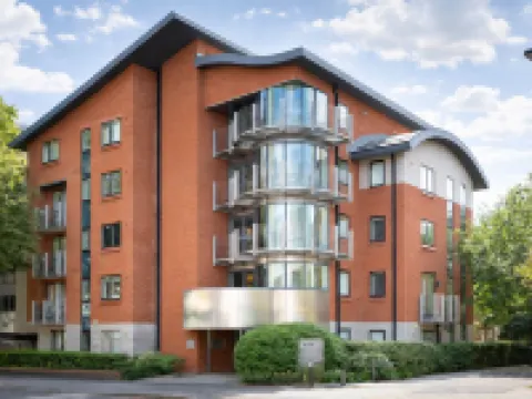 Roomspace Apartments -The Courtyard Hotels in Wimbledon