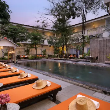 Indochine Sanctuary Boutique Hotel Отели рядом с достопримечательностью «Пном Бакхенг»