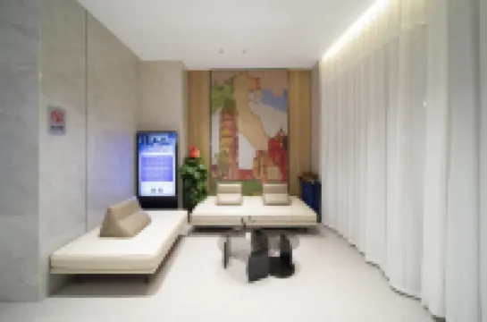 Yeste Hotel (Hechi Bus Terminal Branch)