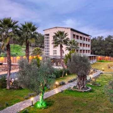 Garrya Romo Hotel