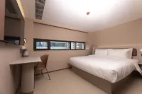HanTing Hotel (Nanjing Xinjiekou Deji Plaza) - 2성급