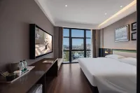 Weihai Yunju Hotel (Guanhaiwei Bus Station Cilin Hospital) - 신규