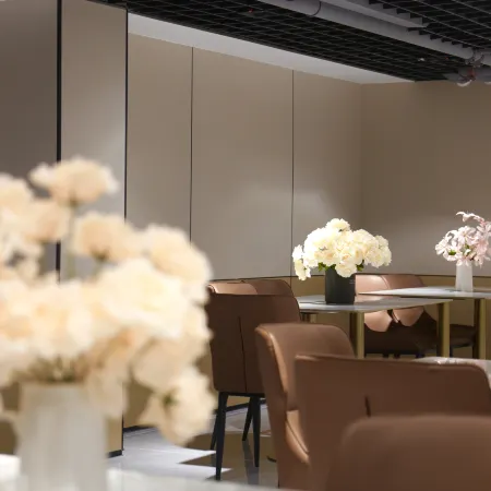 Shunjing Huating Hotel (Maoming Youcheng Tenth Road)