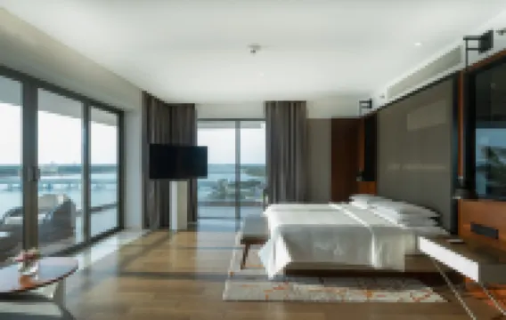 Grand Hyatt Kochi Bolgatty