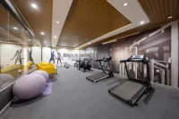 Jiju Hotel (Kaifeng Songcheng Road Station Jinming Avenue)