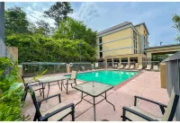 OYO Townhouse Jackson - Ridgeland