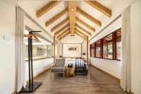 Yinxi Teahouse · Courtyard Private Hot Spring Homestay (Dujiangyan Scenic Area Nanqiao Store) - 인 (Inns)