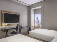 伊斯坦堡多尼澤蒂宮殿-希爾頓傲途格精選飯店 加拉達塔（Galata Tower）附近的飯店