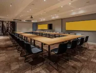 Ibis Yerevan Center - ธุรกิจ