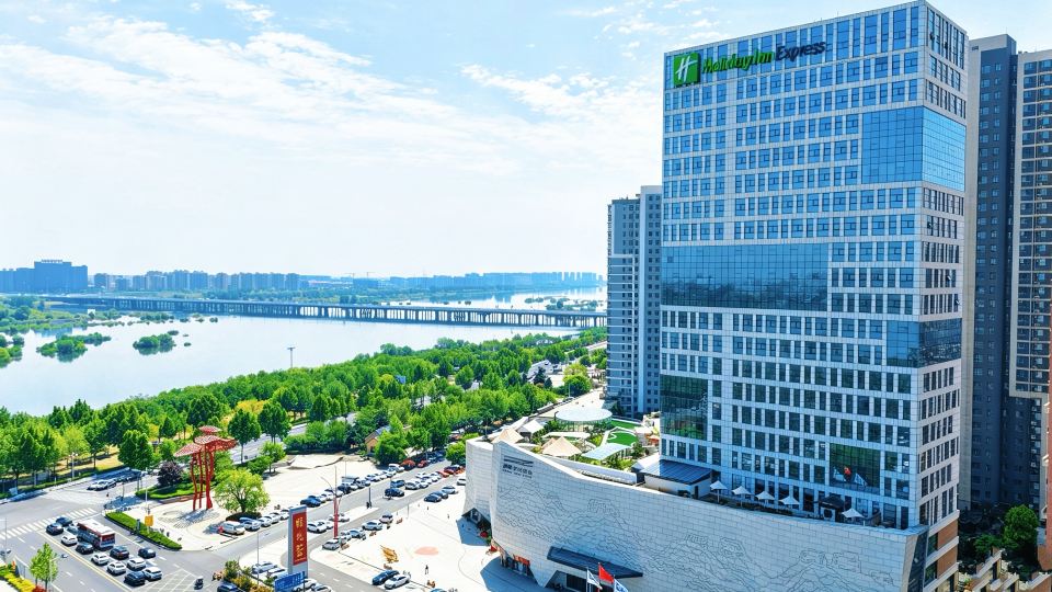 Holiday Inn Express LINYI RIVERSIDE by IHG