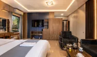 Junhao Luxury Hotel