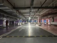 銅仁九宜城ウィンダム至高ホテル - 駐車場
