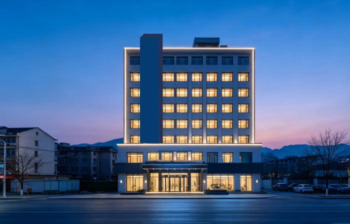 Huahai Hotel (Taizhou Fucheng)