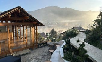 Wojia Resort
