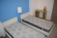 Sleep  Studio - Hostels