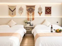 Shahai Bay · ZERO Stargazing Homestay Ξενοδοχεία στην πόλη Τζονγκβέι