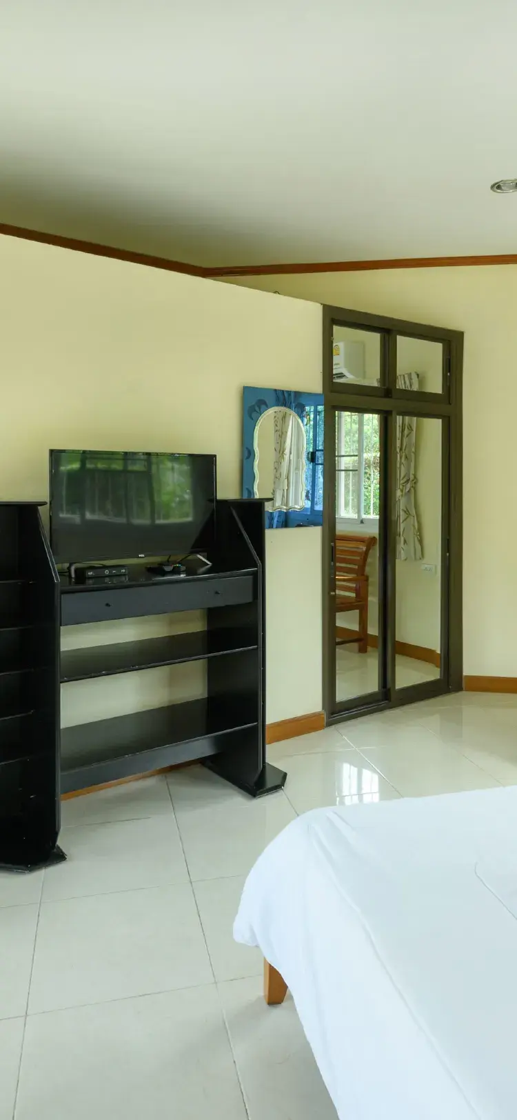 ห้องดีลักซ์ เตียงใหญ่ 1 เตียง