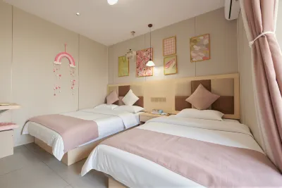 Kunming Furuisi Guesthouse (North Square of Kunming Railway Station) Ж/д вокзал: отели