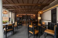 Boye Jibai · Geometric Space · Light & Shadow Aesthetics · View Holiday Art Villa - breakfast