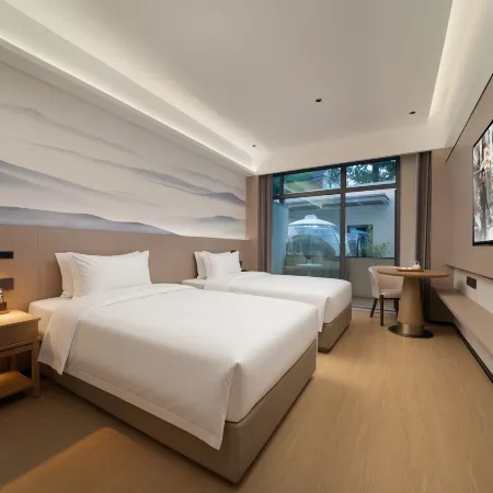 Moganshan Xinyue Resort Hotel