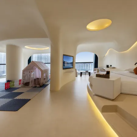 Guiyang Four Seasons · Yunqi | View High-altitude Scenic Hot Spring Hotel (Wuyue Plaza)