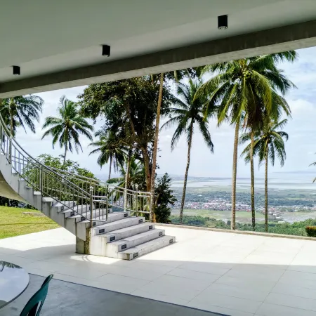 Caliraya Heights Resort & Events Place