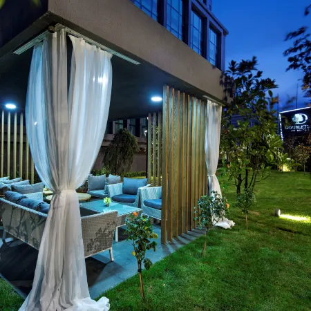 DoubleTree by Hilton Istanbul - Piyalepasa Отели рядом с достопримечательностью «Европейская сторона»