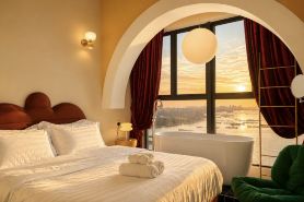 Dooga's Signature Suites Collection | Country Garden Danga Bay