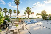 Bolan coffee resort on Meizhou Lsland - مسبح