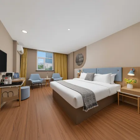 Joyful hotel