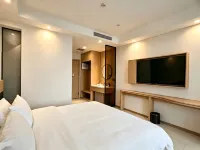 Yuelan Hotel (Yinchuan Zhenbeibao Western Movie City Seeing Helan Performing Arts Town) - WiFi