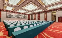 Ao Hua International Hotel - parking