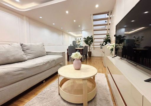 Cozy 4BR Private Home in Sukhumvit near BTS Udomsuk