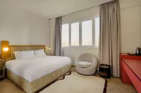 G Hub By Brassbell - Condos