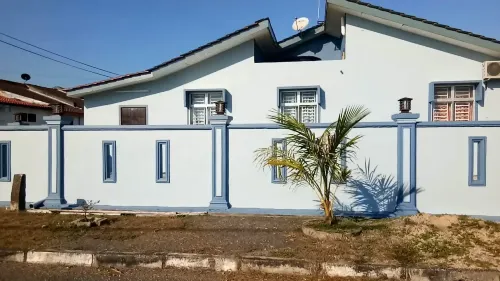 HOMESTAY TENGKU MAHERAN - parking