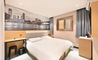 Super 8 Best Hotel (Beijing Gaomidian North Subway Station Peking University Hospital)