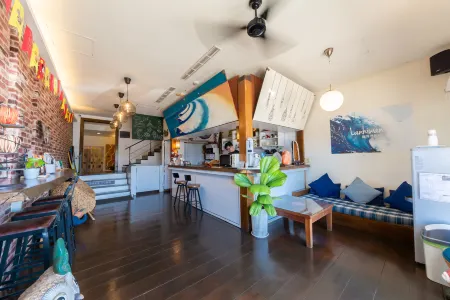 Kenting Lan Bay Hotel Отели рядом с достопримечательностью «Sail Rock»