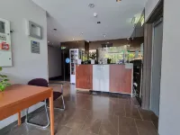 Melbourne ViVo Hotels in Kew