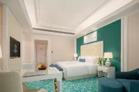 Golden Bauhinia Interstellar Hotel